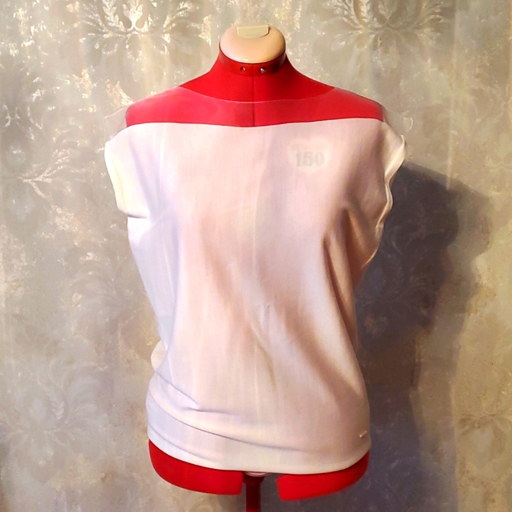 AKRIS cream sleeveless top with mesh